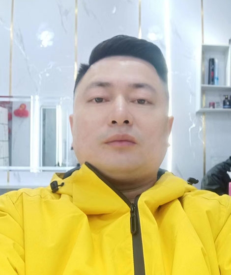 曾哥的第一张照片--赣州相亲服务中心