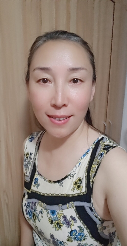 晓琴的第一张照片--赣州相亲服务中心