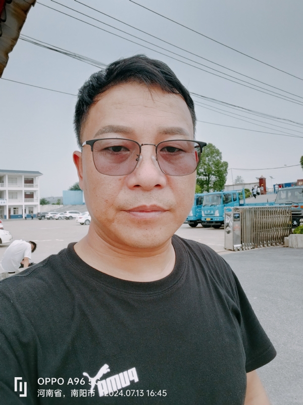 楚辞的第二张照片--赣州相亲服务中心