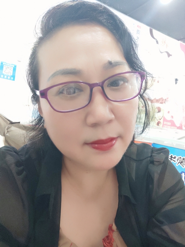 娜财娜福的第一张照片--赣州相亲服务中心