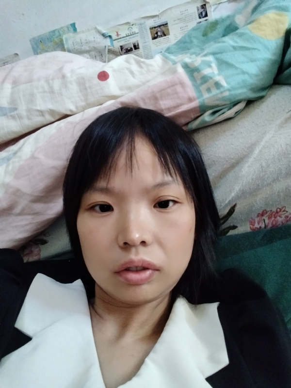 可爱的第三张照片--赣州相亲服务中心