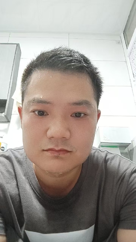 皓月当空的第一张照片--赣州相亲服务中心