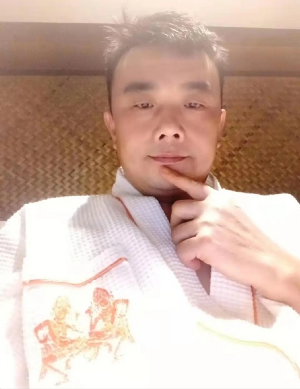 青锋的第一张照片--赣州相亲服务中心