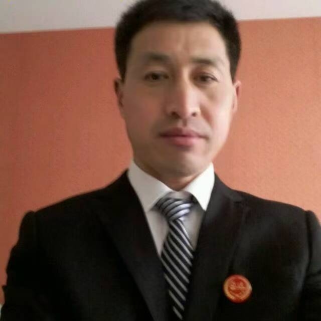 寻觅对象的第一张照片--赣州相亲服务中心