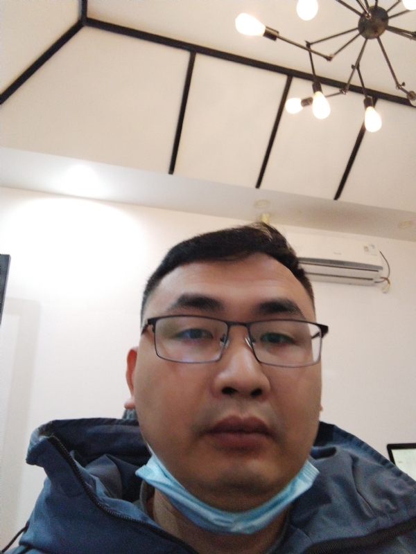 右手年华的第一张照片--赣州相亲服务中心
