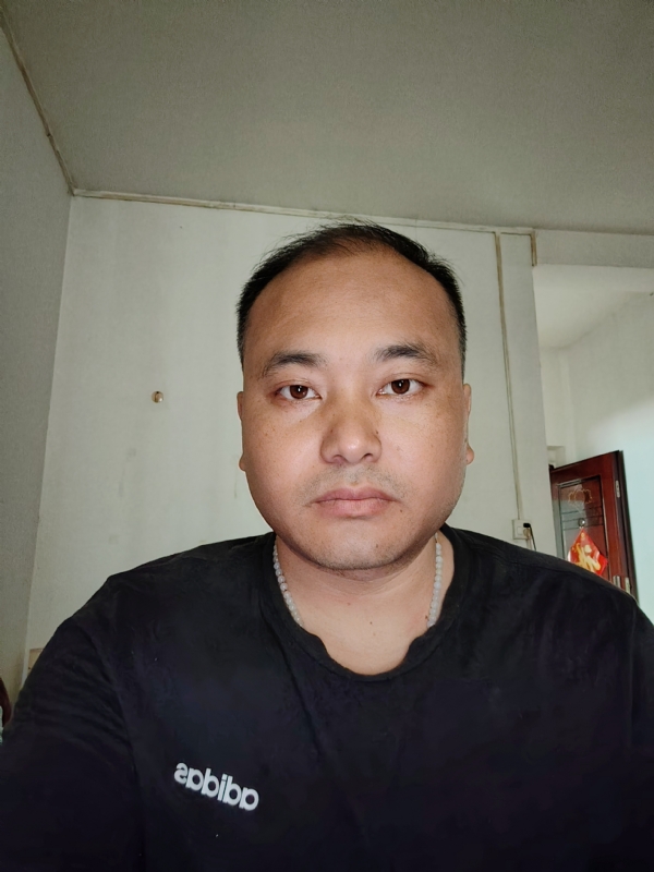 小蒋的第一张照片--赣州相亲服务中心