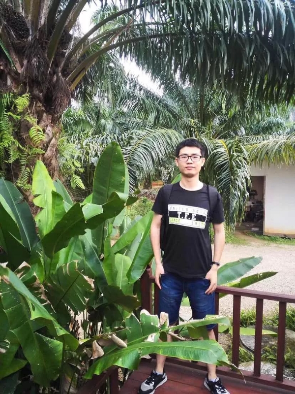 不走心的第一张照片--赣州相亲服务中心