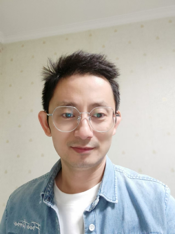 飘逸的第二张照片--赣州相亲服务中心