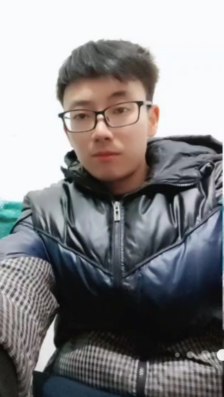 吐泡泡的小鱼的第一张照片--赣州相亲服务中心