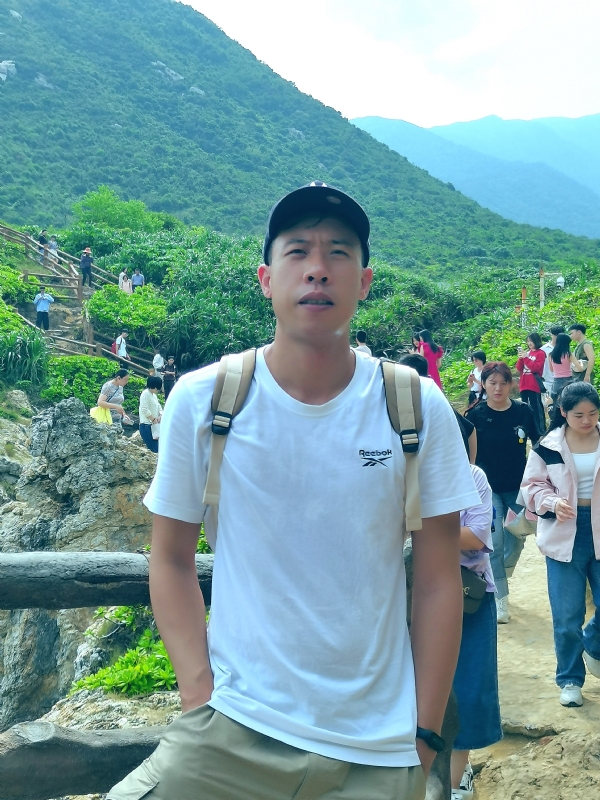 吴生的第一张照片--赣州相亲服务中心