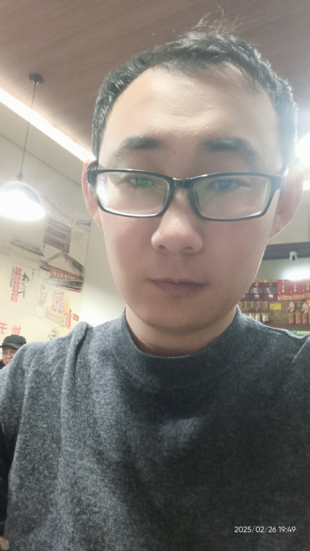 黑黑一笑的第一张照片--赣州相亲服务中心