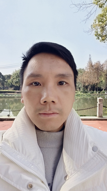 郑启新程的第一张照片--赣州相亲服务中心