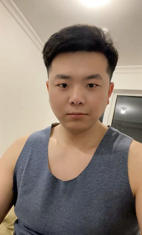 小爷们的第一张照片--赣州相亲服务中心