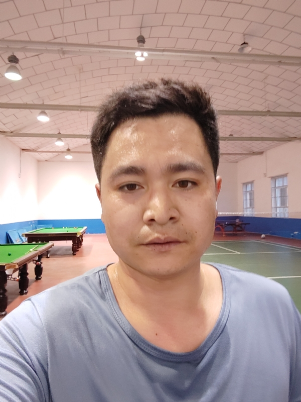 苏先生的第一张照片--赣州相亲服务中心