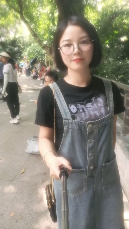 如燕的第二张照片--赣州相亲服务中心