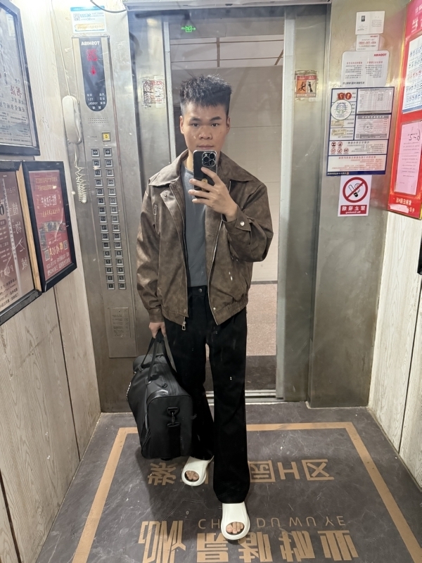 jin的第一张照片--赣州相亲服务中心