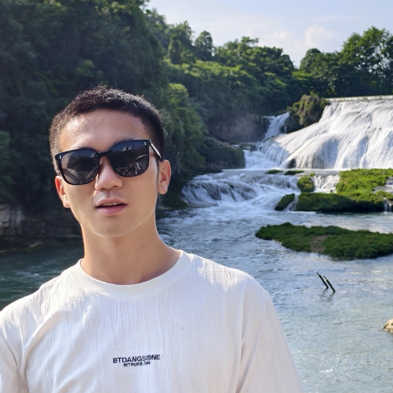 飞殷的第一张照片--赣州相亲服务中心