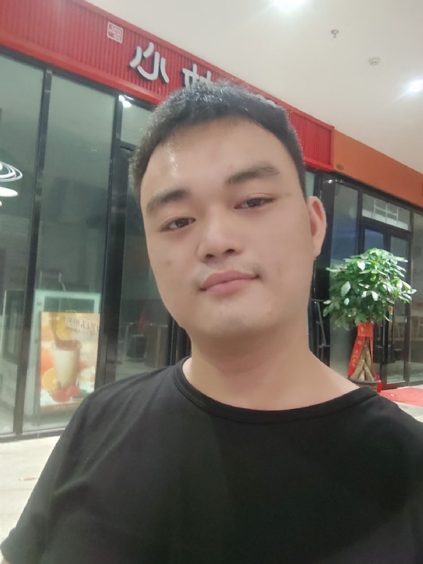 寻找另一半的第二张照片--赣州相亲服务中心