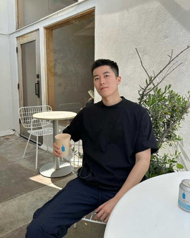 VV的第二张照片--赣州相亲服务中心
