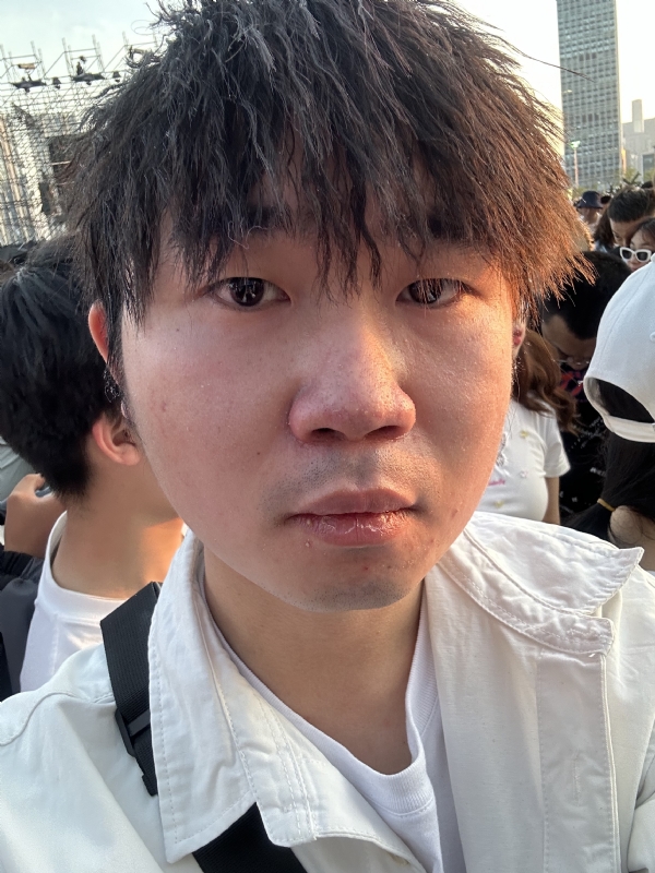 会修电脑的小杨的第一张照片--赣州相亲服务中心