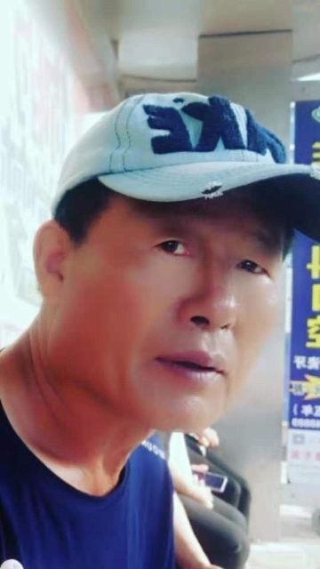 崔平的第一张照片--赣州相亲服务中心