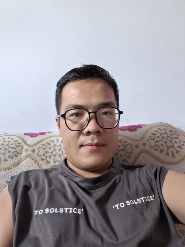 卫TF的第一张照片--赣州相亲服务中心