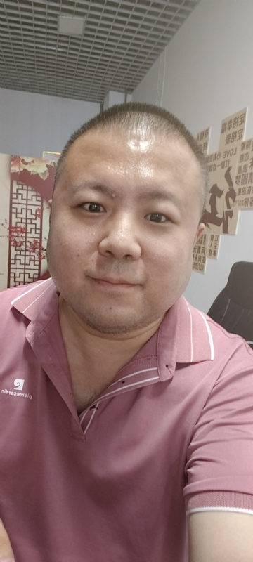 漫步星辰的第一张照片--赣州相亲服务中心