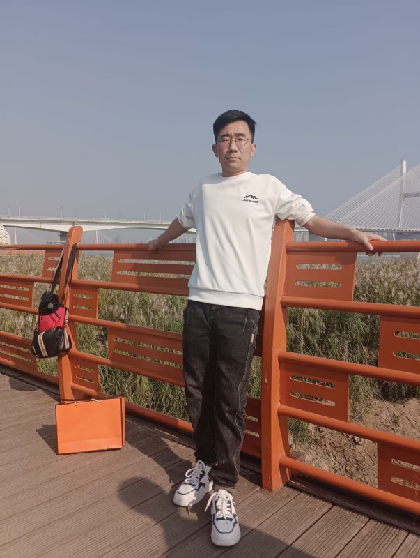 黑白的第一张照片--赣州相亲服务中心