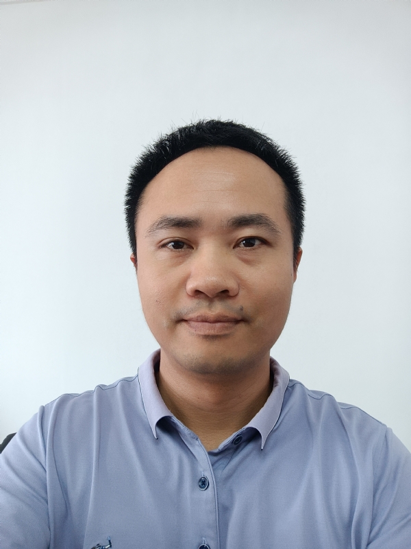 海口相亲的第三张照片--赣州相亲服务中心