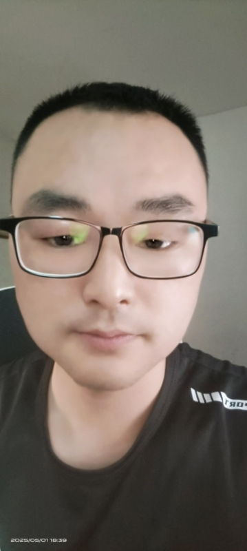潮湿的心的第一张照片--赣州相亲服务中心