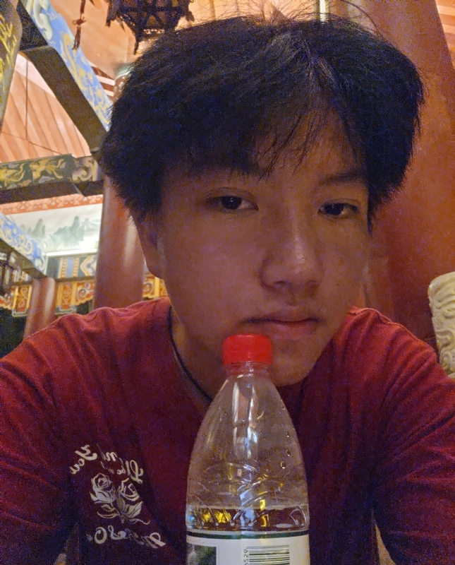 雨豫余的第一张照片--赣州相亲服务中心
