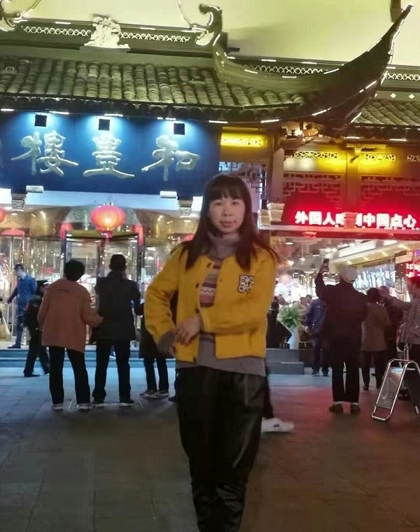 君倩的第三张照片--赣州相亲服务中心