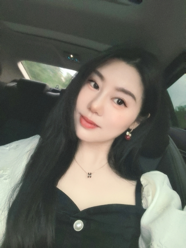 潇潇暮雨的第一张照片--赣州相亲服务中心