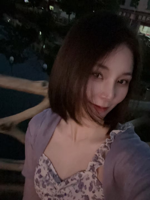 小小的第三张照片--赣州相亲服务中心