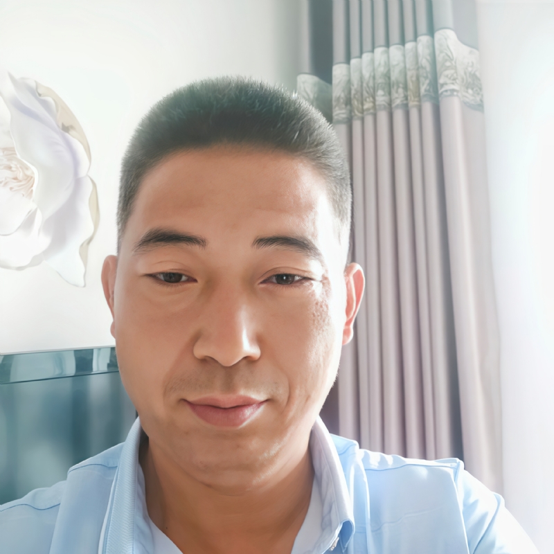 雨中漫步的第一张照片--赣州相亲服务中心