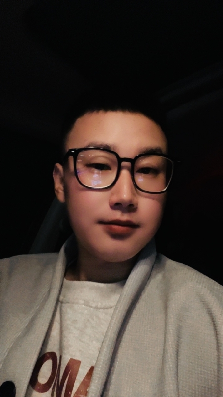 FIyFIy的第一张照片--赣州相亲服务中心