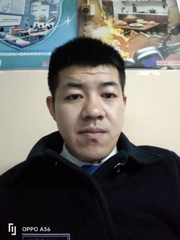 姜燃的第二张照片--赣州相亲服务中心