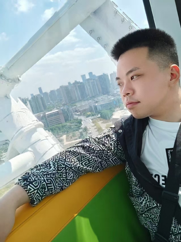 唐山相亲的第一张照片--赣州相亲服务中心