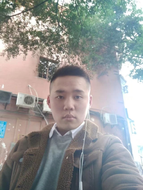 想了很久的男人的第一张照片--赣州相亲服务中心