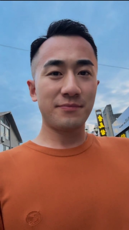 往事随风的第二张照片--赣州相亲服务中心