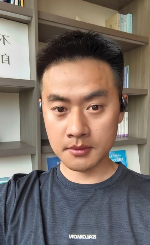 往事随风的第四张照片--赣州相亲服务中心