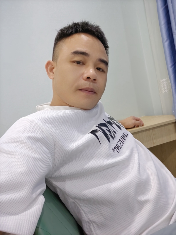 下一站的我的第二张照片--赣州相亲服务中心