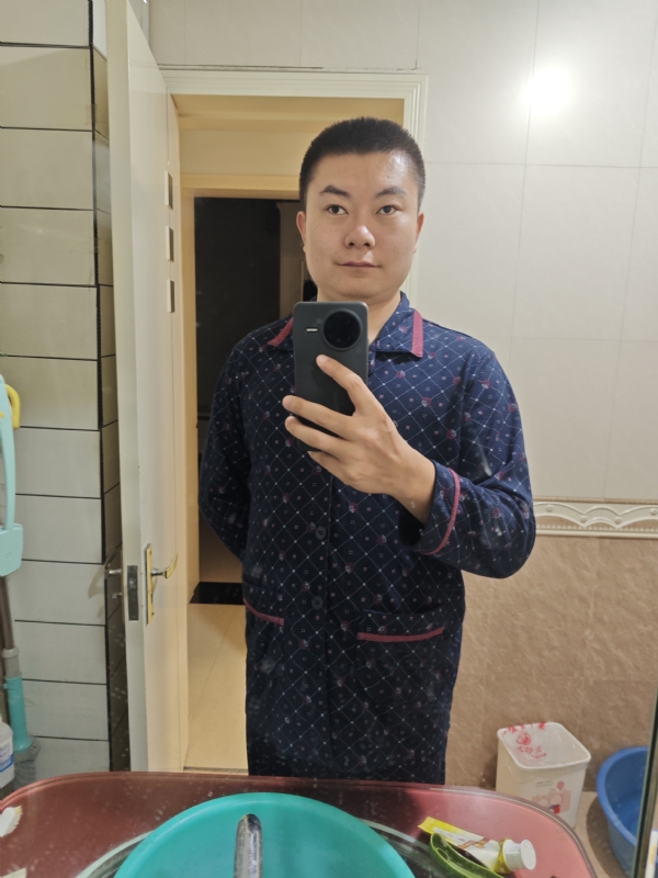 迷迷糊糊的第一张照片--赣州相亲服务中心