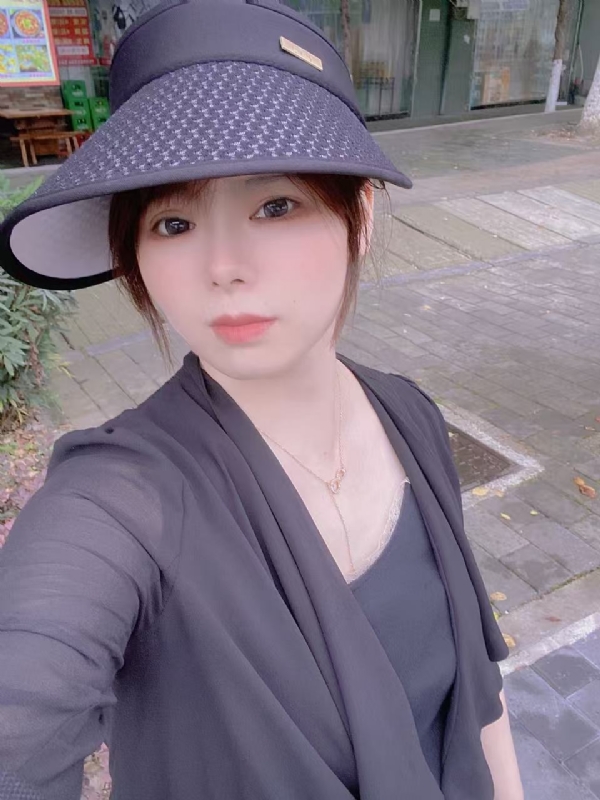 敏宝的第三张照片--赣州相亲服务中心