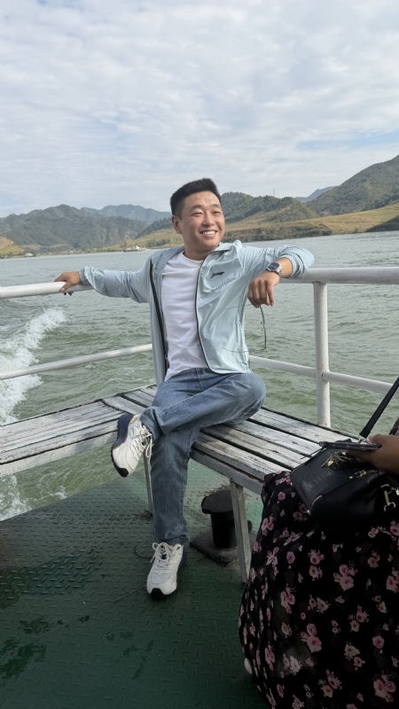 烟花易笑的第二张照片--赣州相亲服务中心