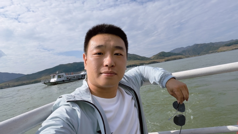 烟花易笑的第四张照片--赣州相亲服务中心