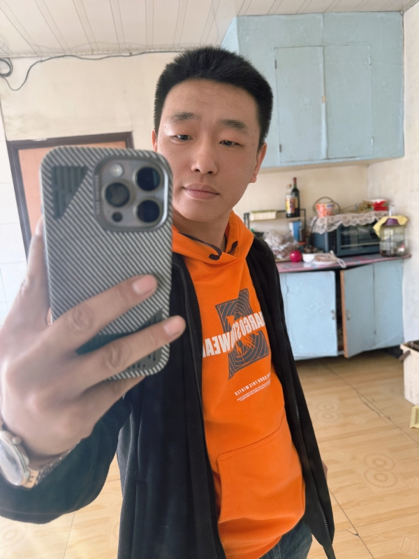 烟花易笑的第五张照片--赣州相亲服务中心