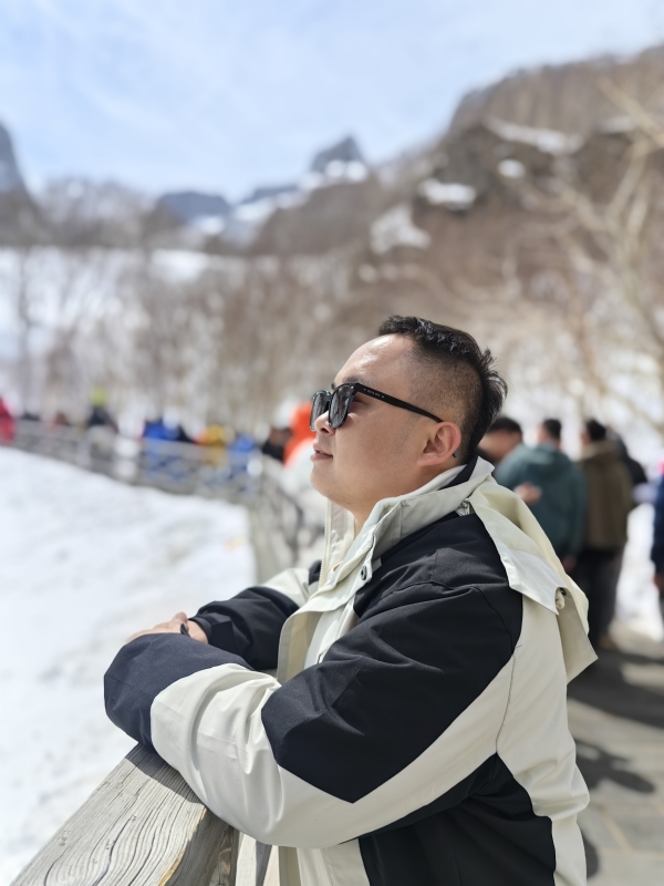 小龙的第一张照片--赣州相亲服务中心