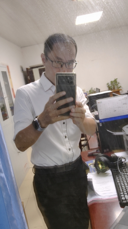 老蔡先生的第一张照片--赣州相亲服务中心