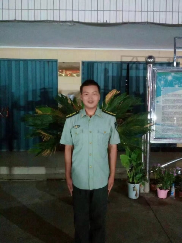 程程的第一张照片--赣州相亲服务中心